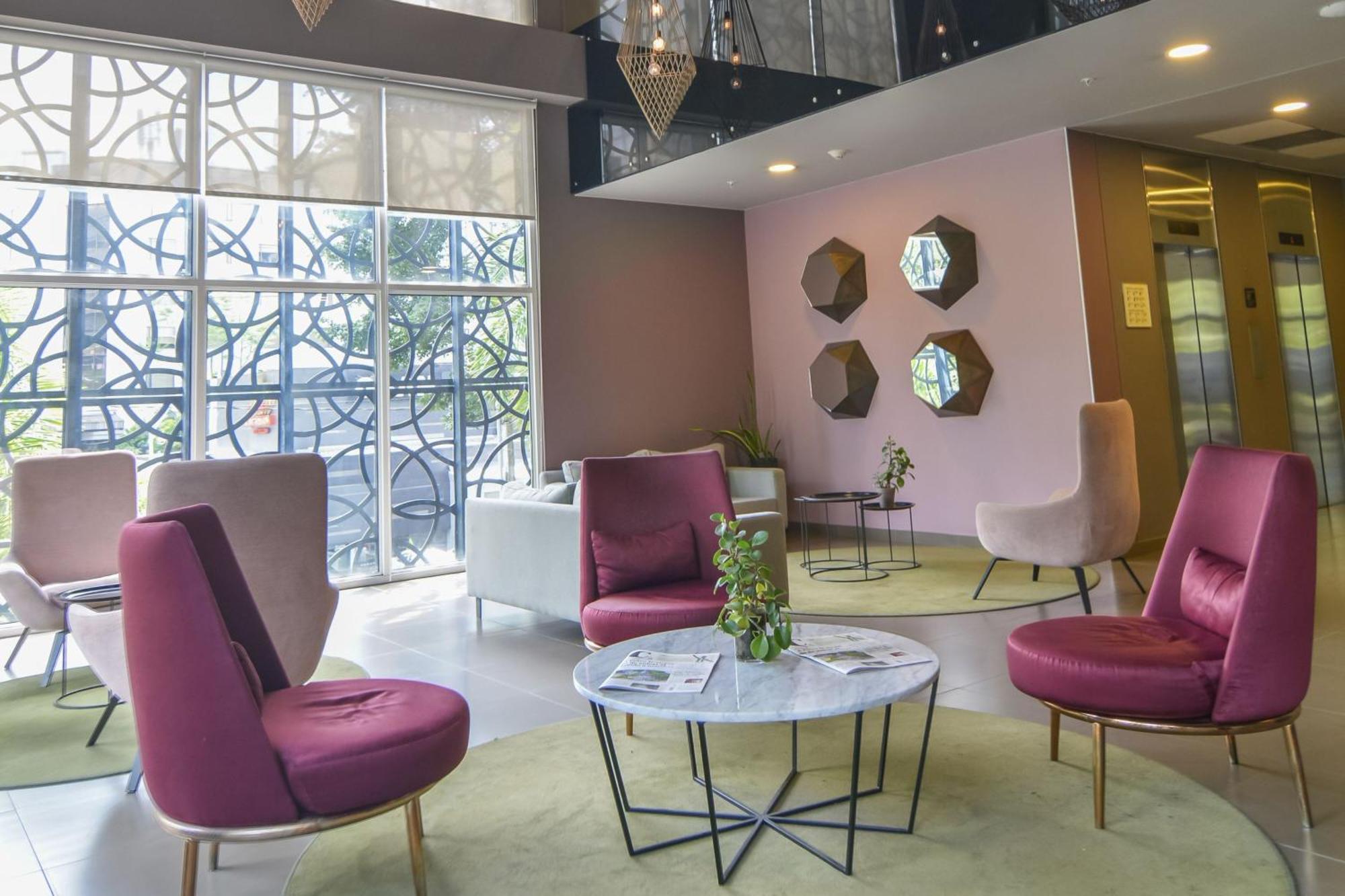 City Express Plus By Marriott Medellin Colombia Exterior photo